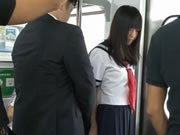 電車癡漢性騷擾 甜蜜水手服學生被非禮